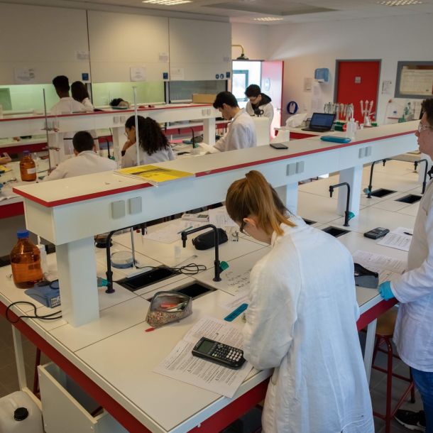 Le projet « Decarbochim », lauréat de France 2030