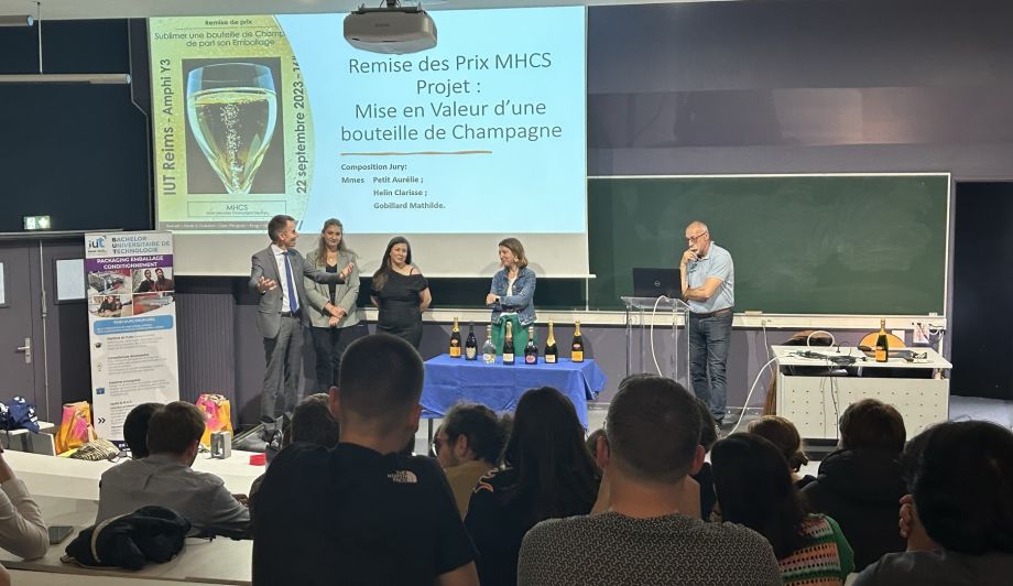 Un projet autour du champagne pour les étudiants du BUT PEC à Reims