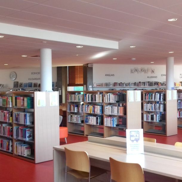 L&rsquo;IUT de Vannes accueille l&rsquo;exposition « À vos crayons, prêts, planchez ! »