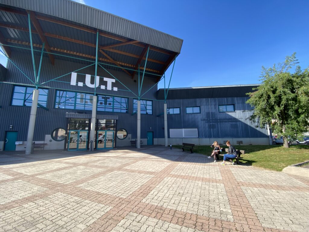 Iut Isc IUT Saint-Dié - Les IUT
